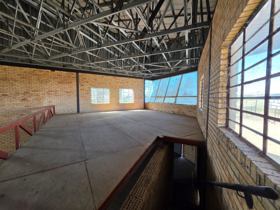 To Let commercial Property for Rent in Hilton Free State